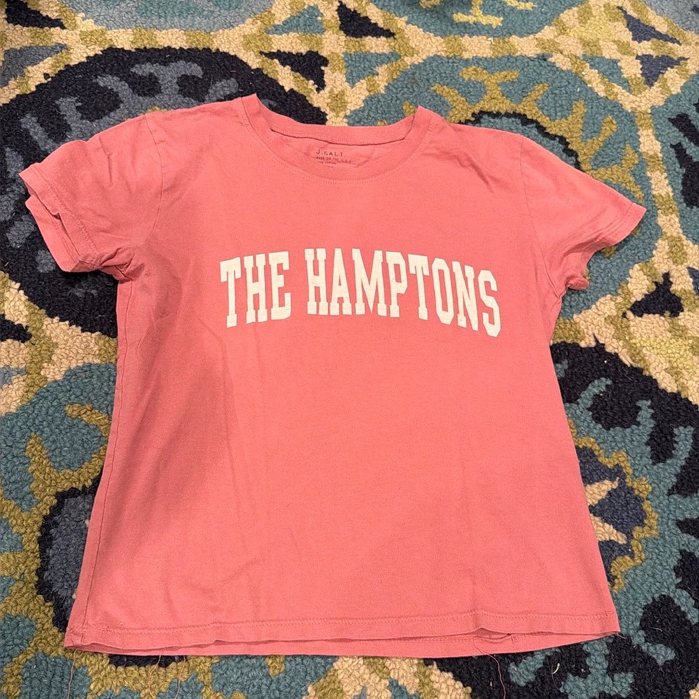 Brandy Melville Hamptons tee